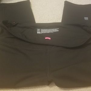 VSX yoga capris